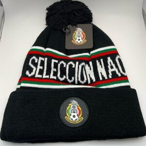MEXICO BEANIE. Gorro de Mexico. Futbol. NWT
